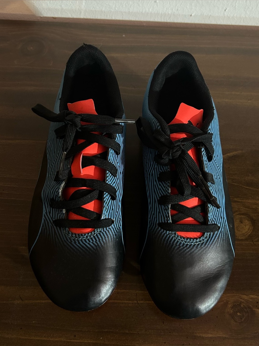 Kids Size 4 Blue Black Red Puma Soccer Cleats